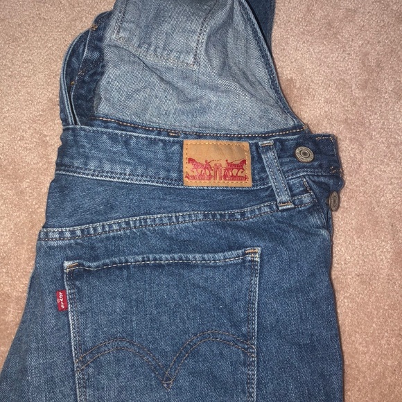 Levi’s Overalls - Picture 4 of 6